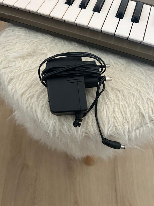 Teclado Yamaha PortaSound PSS-150 Vintage – 37 Teclas + Transformador