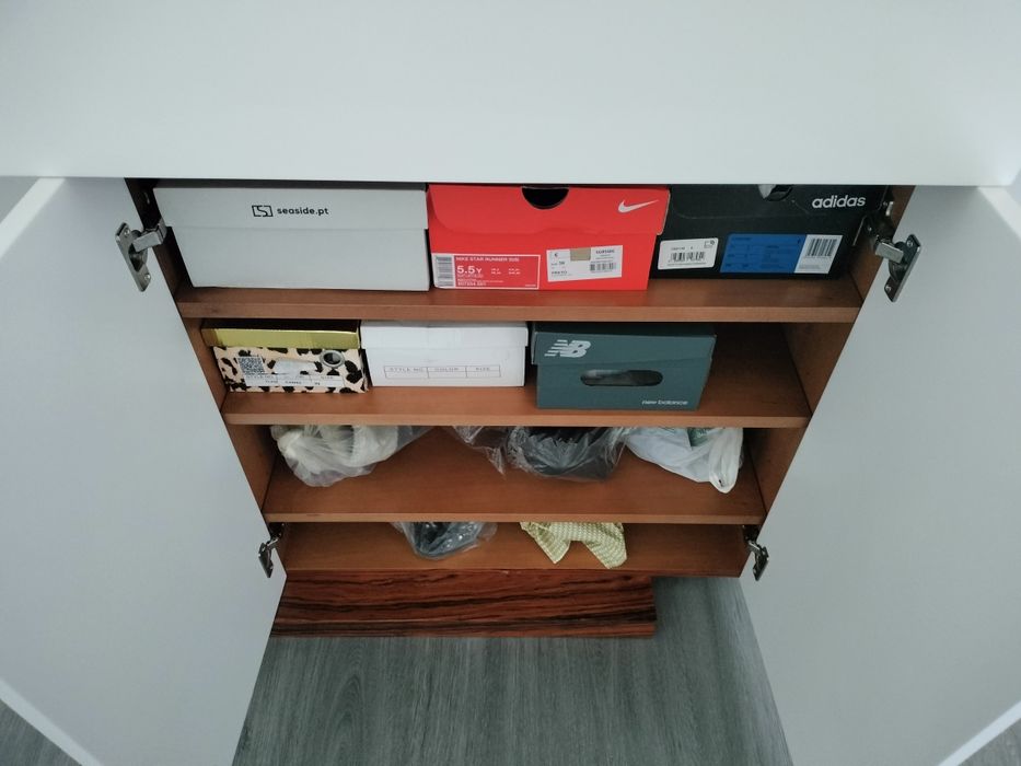 Consola sapateira Antarte nova