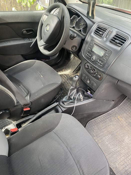 Продам рено логан