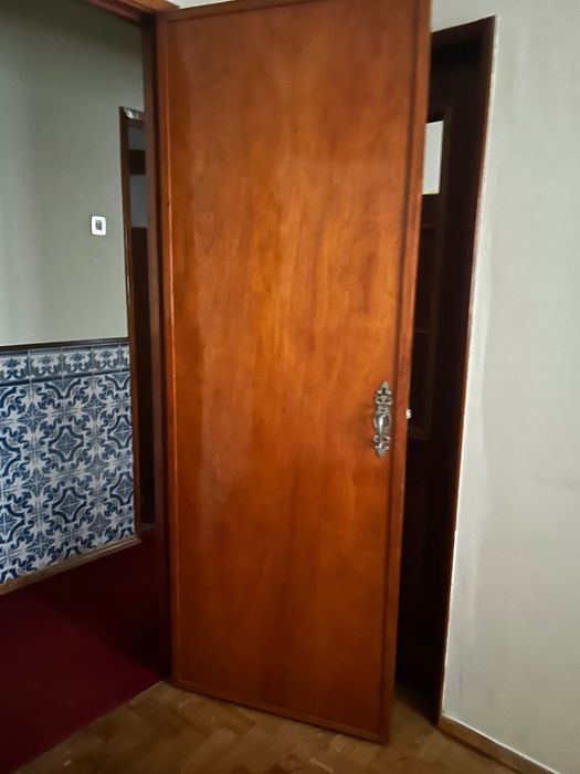 Vendo portas de Mogno anos 60