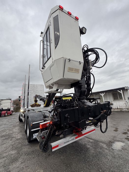 Zabudowa dzwig lesny hds