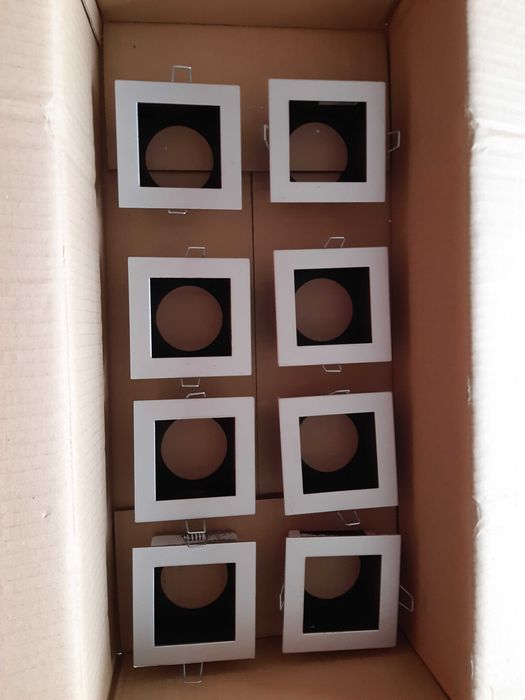 8 Aros/Projetor em Aço Cinzento