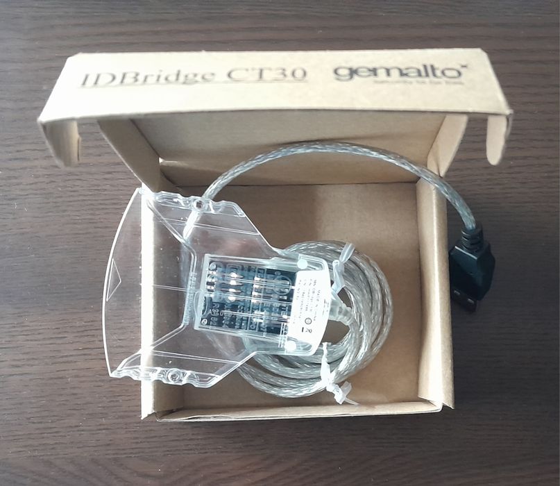 USB Smart Card Reader IDBrige CT30441772977653688322