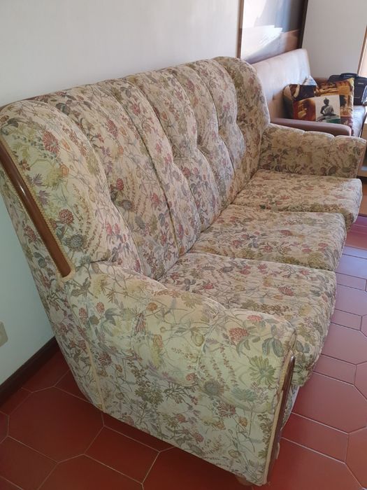 Vendo conjunto de 3 sofas estilo inglês - Para desocupar
