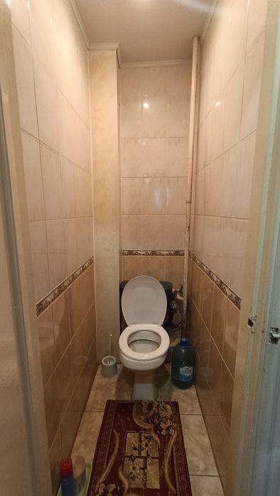 Продам 2-кімнатну квартиру в самому центрі Фастова