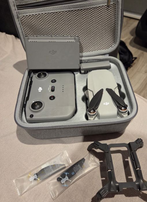 Dron Dji mini 4k jak nowy bogaty zestaw