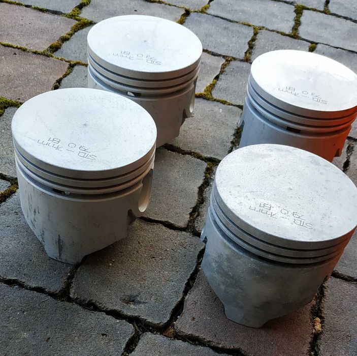 Поршень ВАЗ классика • под ГАЗ • смещение – 7мм