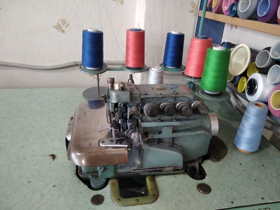 оверлок 5-ти нитковий 506 клас