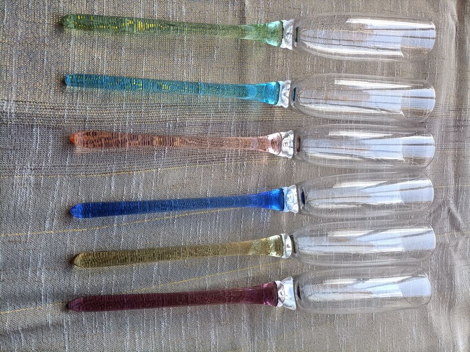 Flutes de champanhe sem base no pé
