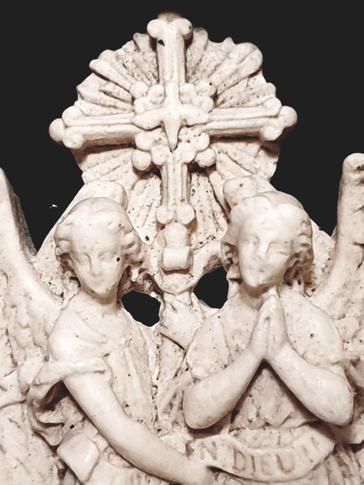 Maravilhosa antiga imagem de Anjos Custódio em espuma do mar