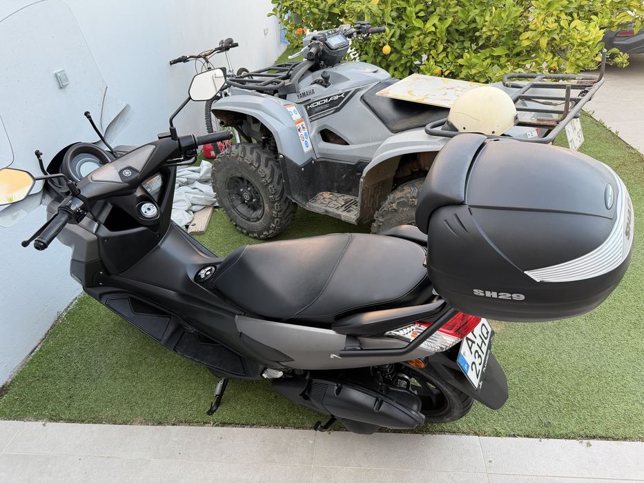 Yamaha N-Max 7000km (troco por carro)