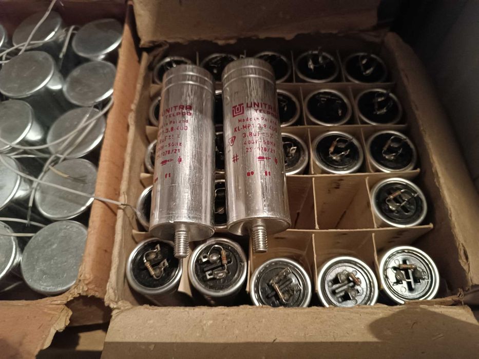 Конденсатори 3,8мкФ*400В TESLA TC830K (WK709) Unitra Telpod KL-MP1