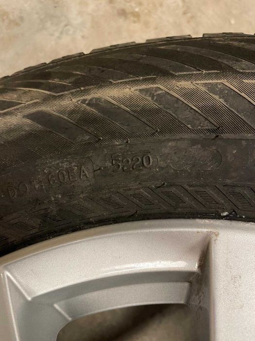 AMAROK VW , VW T5/T6 - 2020r doskonały stan 245/65/R17 - 5x120 rozstaw