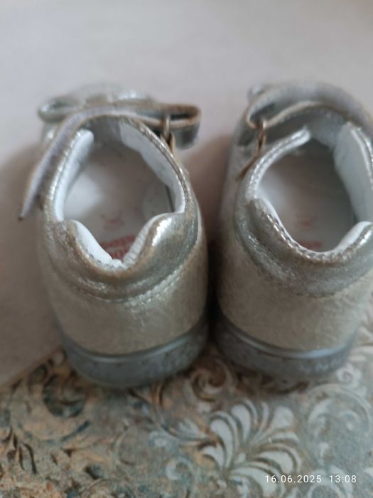 Buty półbuty buciki Lasocki dziewczynki 21