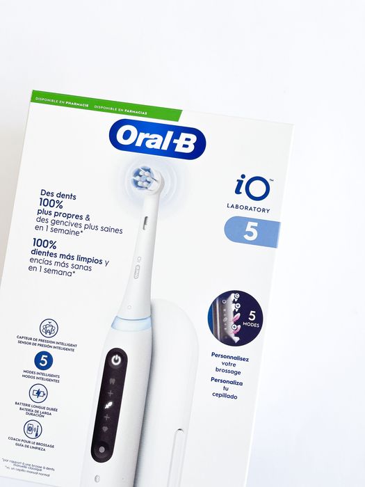 Oral-B iO 5 Pack + 4 Recargas
