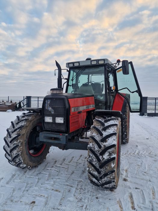 Massey Ferguson 6180, navi
