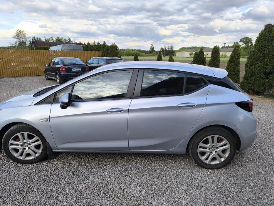 Opel Astra K hatchback
