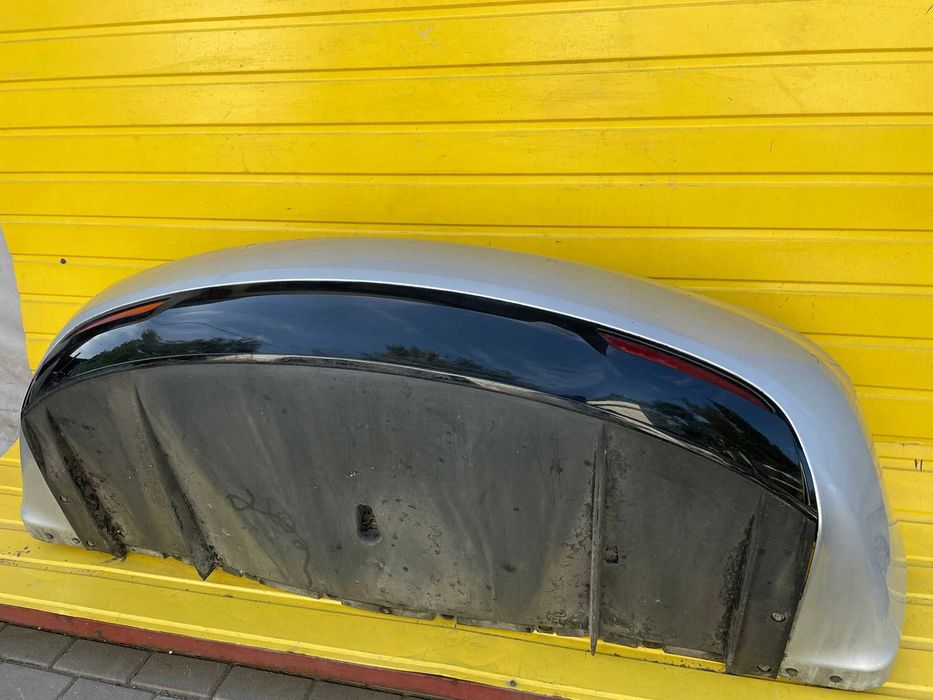 Tesla Model S бампер задній рест дорест