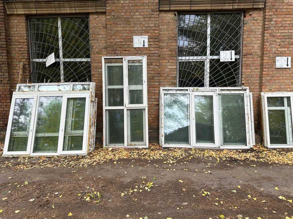 Склад з дверима Двері металопластикові перегородки БУ м. Шулявська