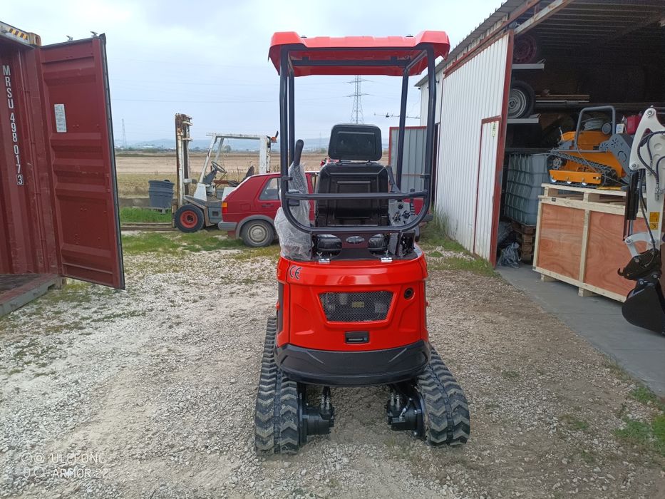 Mini giratória 1800kg  M/Kubota