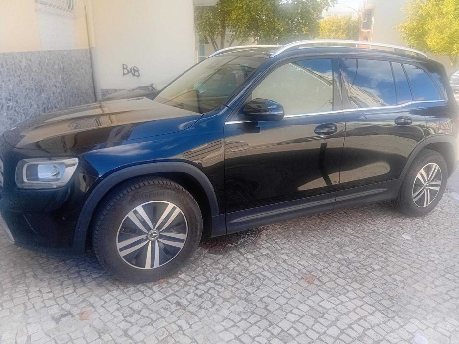 Mercedes GLB 200