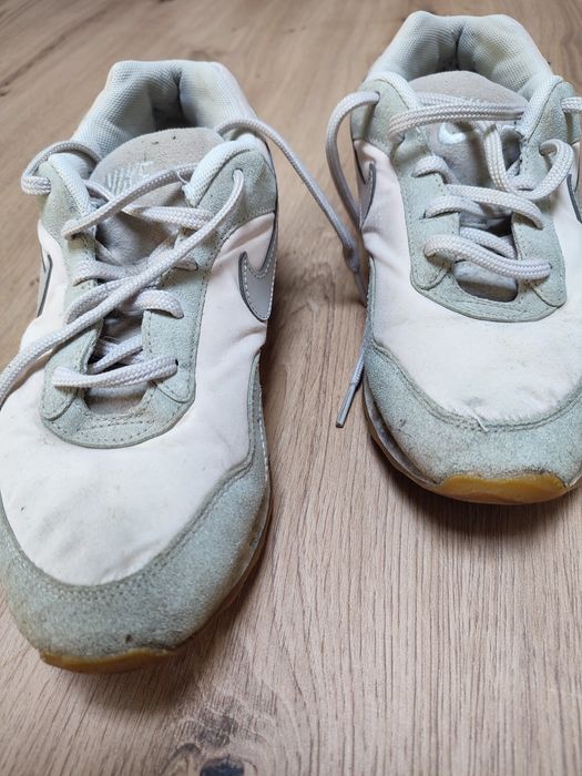 Buty rozmiar 26,5 Nike