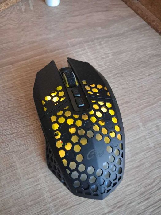 Продам Мышь беспроводная х-801 игровая с RGB подсветкой