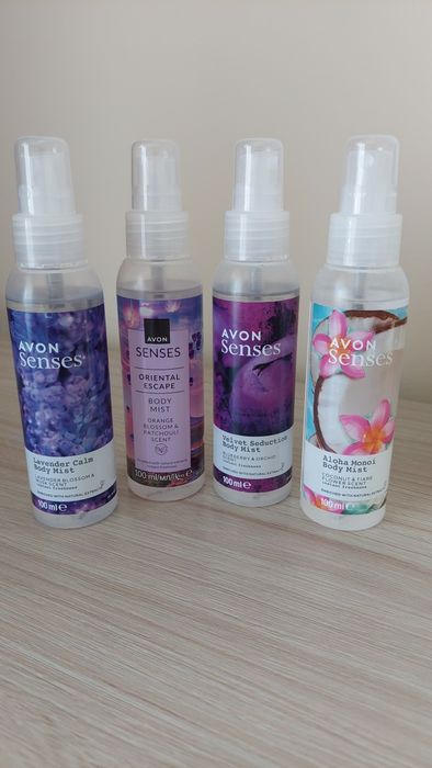 Mgiełka Avon  Senses 100 ml
