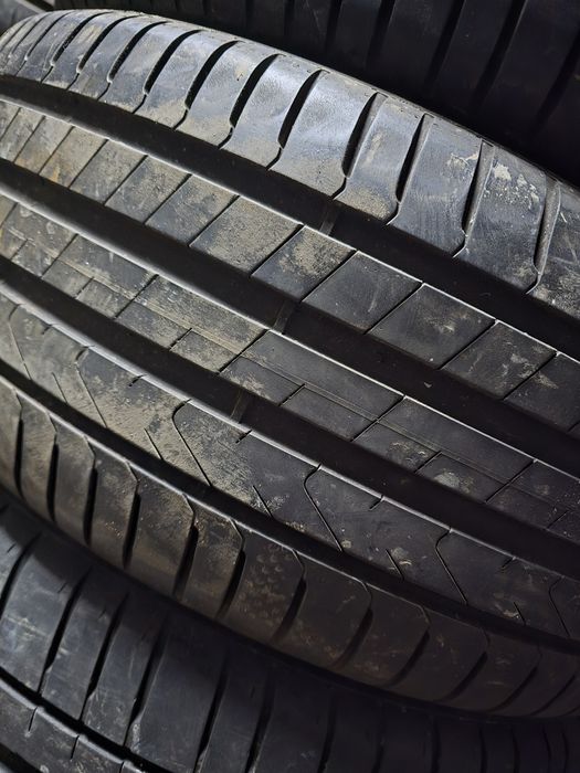 255/45R19 Pirelli Scorpion 100W