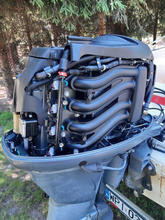 Łódź motorowa Vena 450