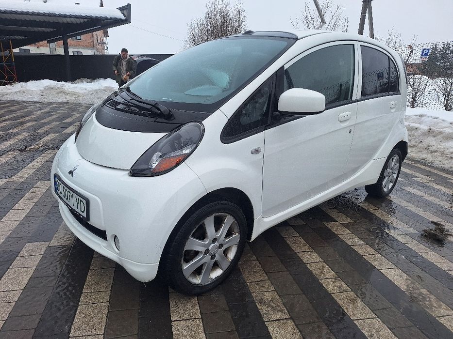 Продається електромобіль Mitsubishi i-miev