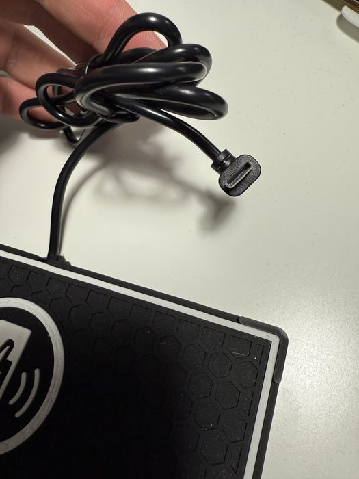 Wireless Charger / MagSafe64738330283137122