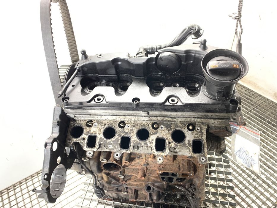 SILNIK VW 2.0 170KM CFG 10-15 PASSAT B7
