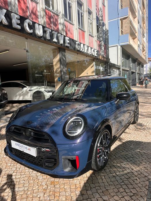 MINI 3 Portas John Cooper Works Plus Auto Desportiva