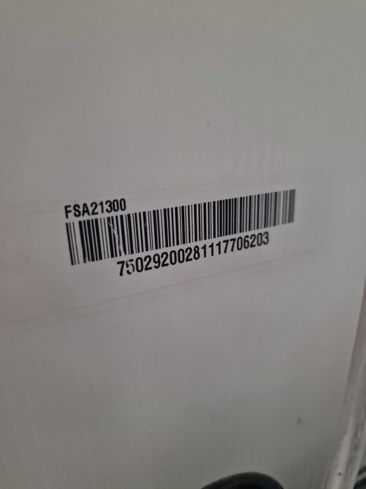 Uszkodzona zamrażarka Beko