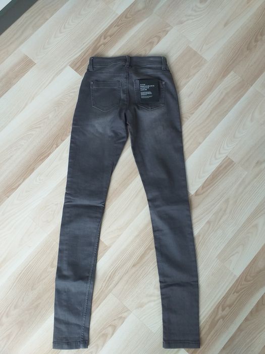 Spodnie damskie xs nowe,plus gratis