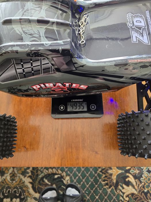 Продам радіокеровану модель rc car траггі zd racing pirates 3 1/8 105