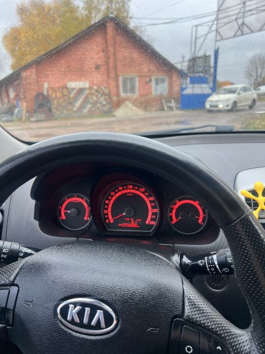 Продам Kia Ceed 1.6 (2010 рік)
Автомобіль у відмінному технічному стан