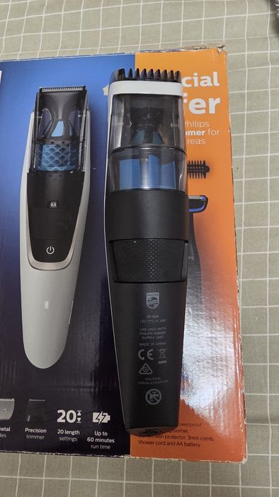 Тример для волос и бороды PHILIPS