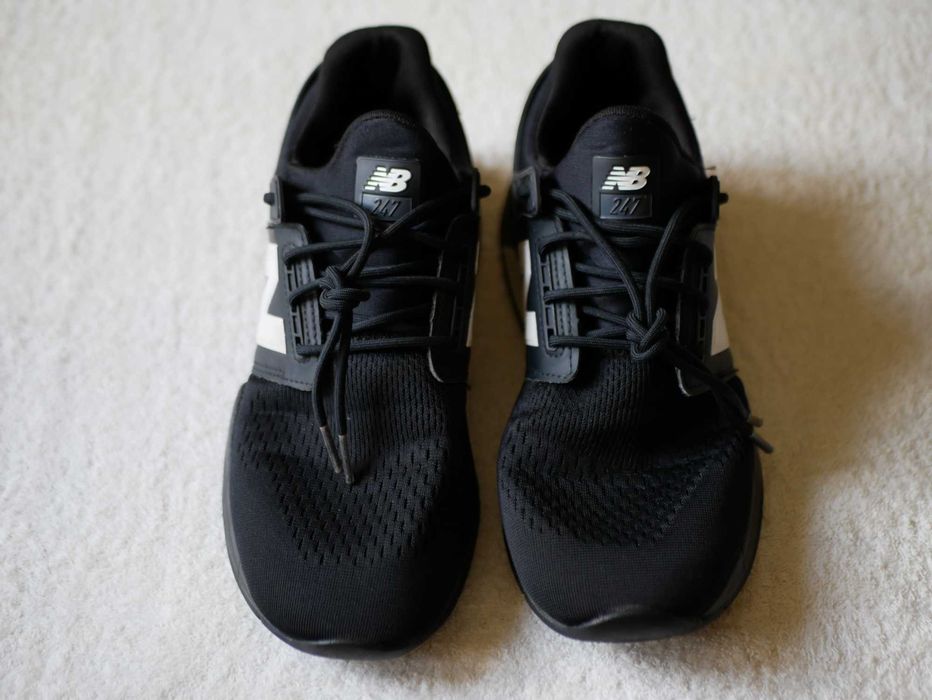 Кроссовки New Balance, размер 42.5