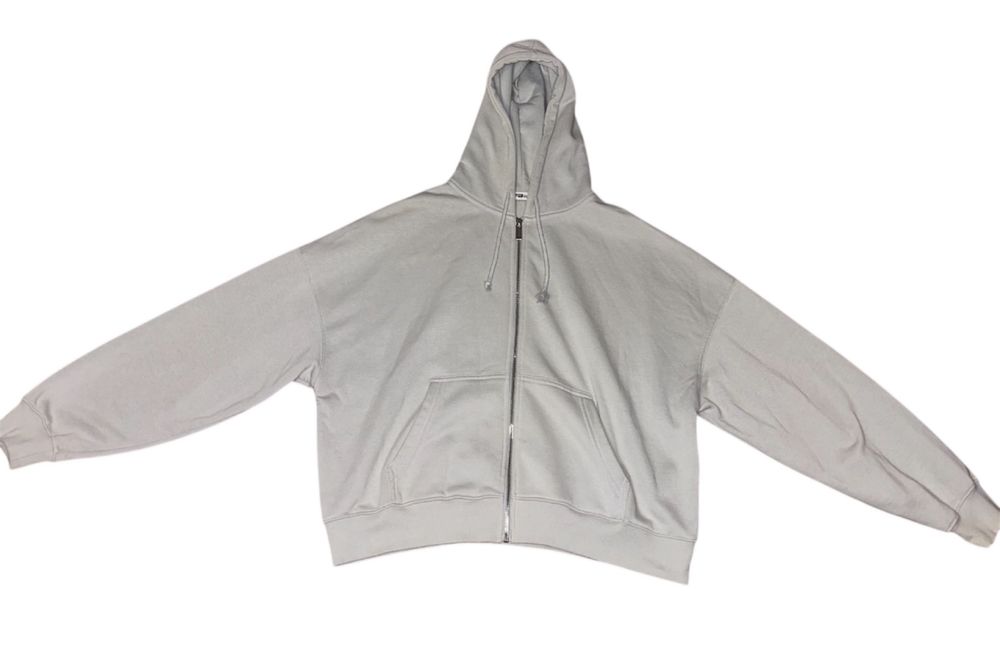 Спортивна кофта на застібці