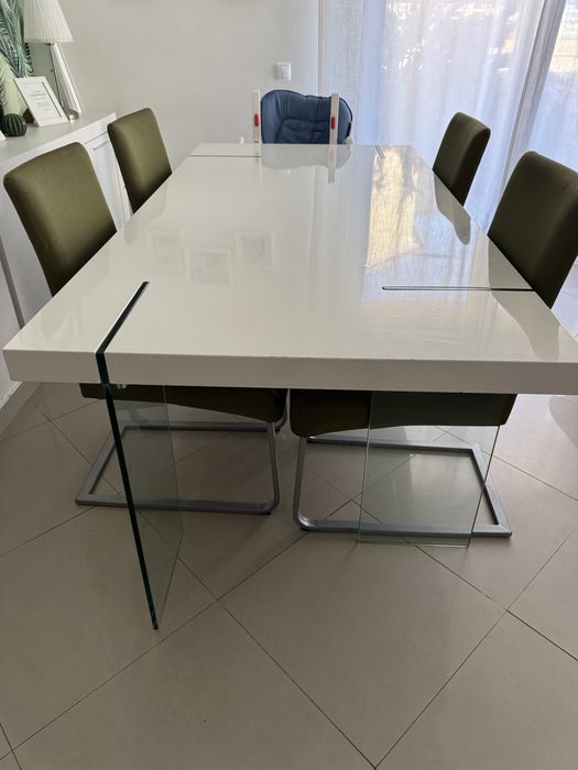 Mesa Sala pes em vidro