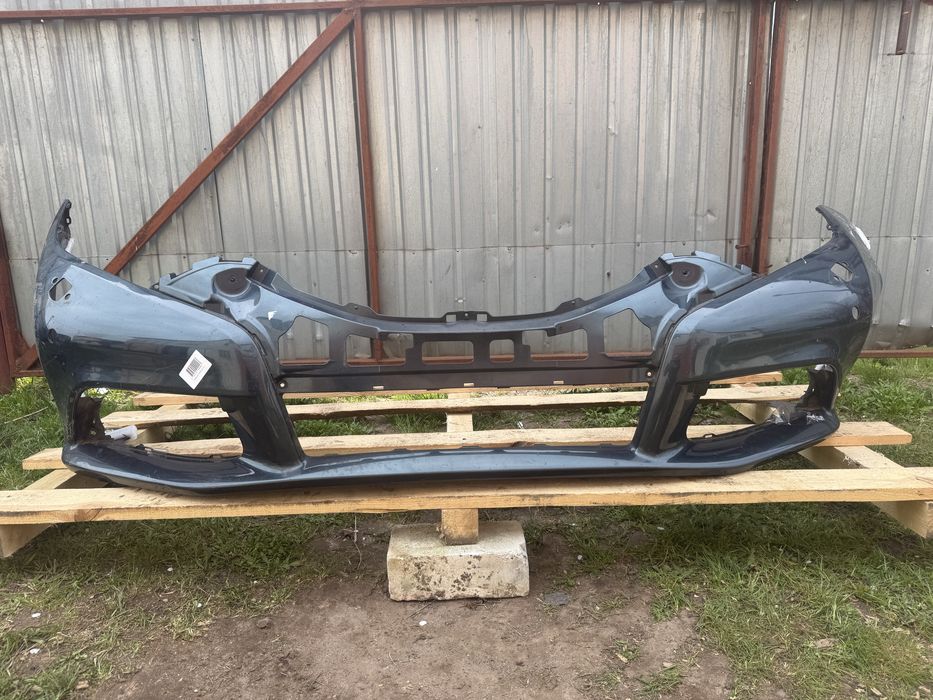 Бампер передний Honda Civic 9