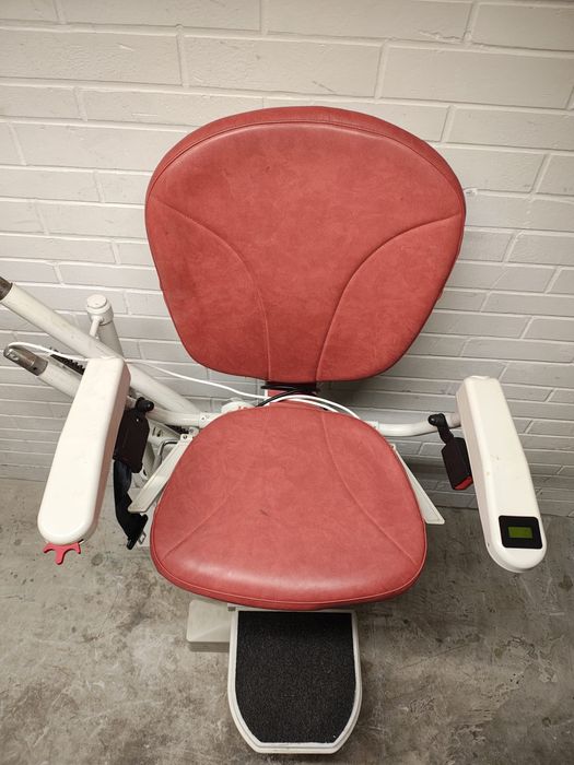 Winda, podnośnik schodowy marki PractiComfort