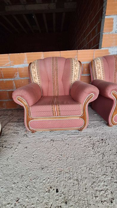 Conjunto de 2 Cadeirões