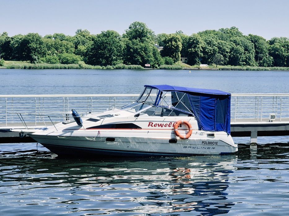 Łódź motorowa motorówka Bayliner Ciera 2651 zarejestrowana Diesel