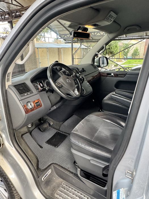 Volkswagen Multivan 2015