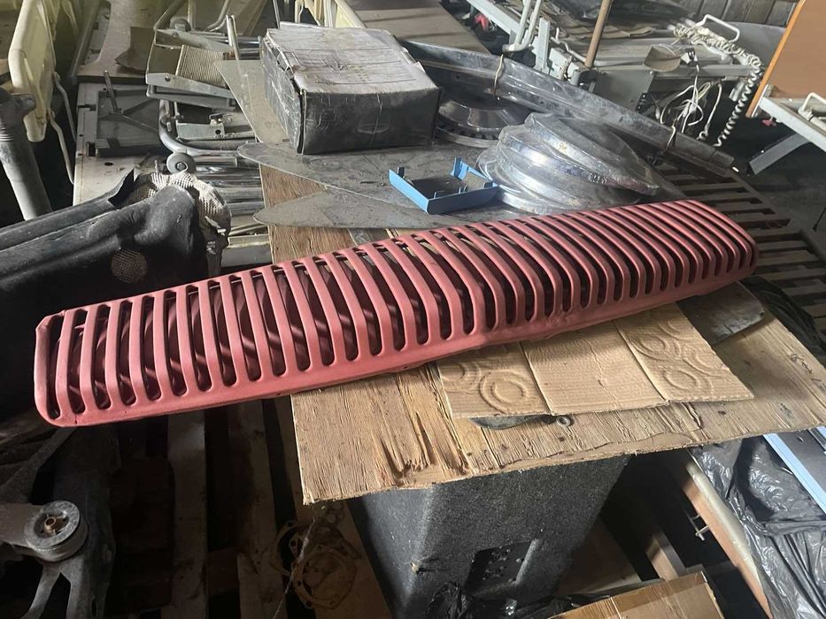 Продам Решітка радіатора ГАЗ-21 "ВОЛГА