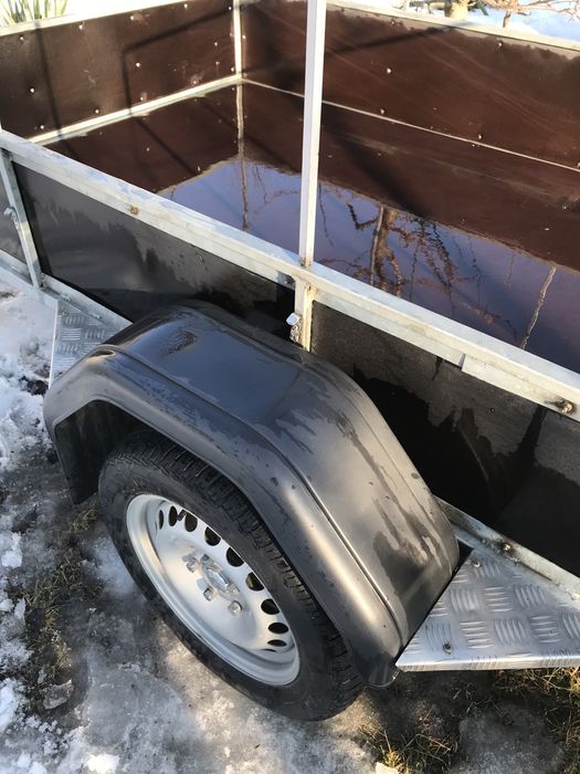 Причіп 1.50*3.00 /вісь на 1200кг/