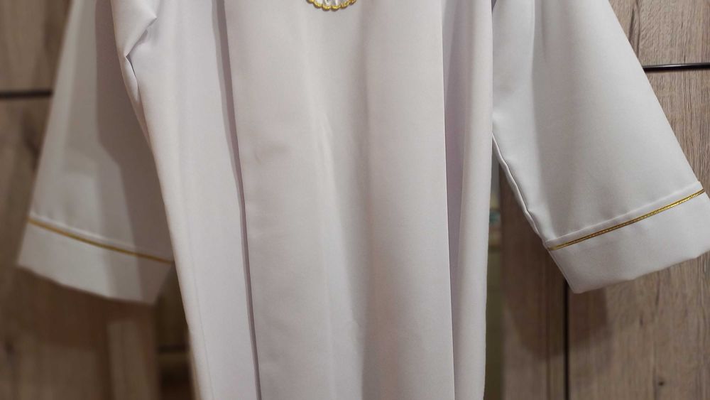 Alba komunijna chłopięca